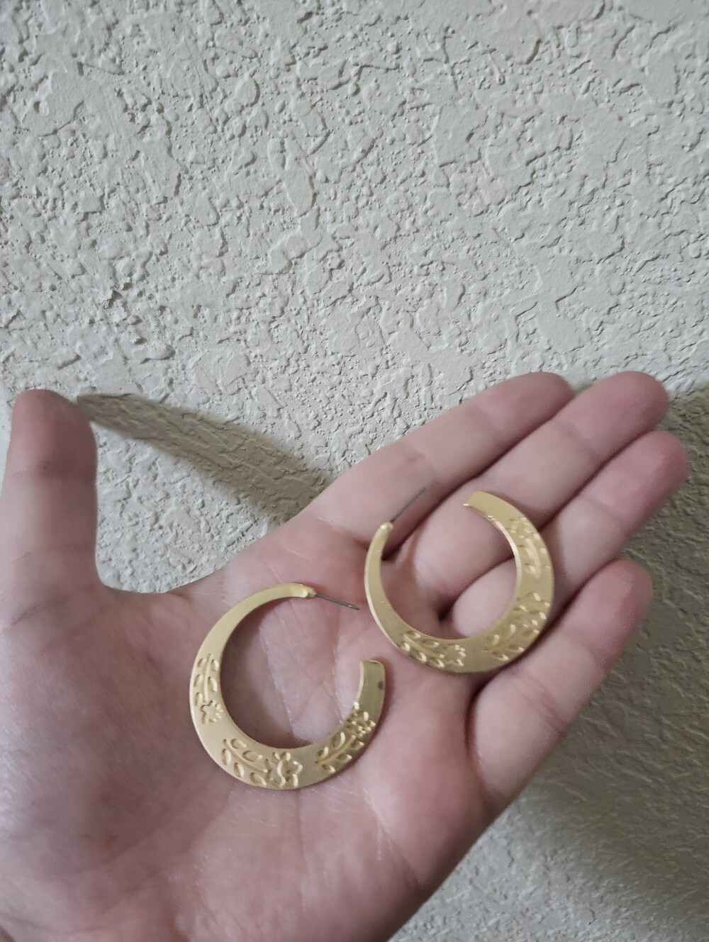 Gold Floral Hoop Earrings - Women Jewelry